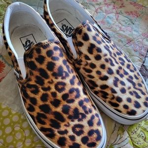 Leopard Vans